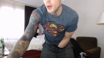 Sonic12_12  21-10-2021 video lickfinger